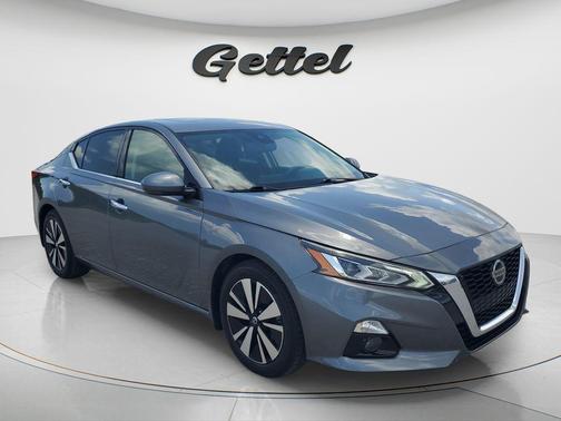 Gun Metallic 2020 Nissan Altima 2.5 SV