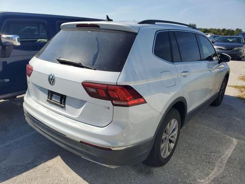 2018 Volkswagen Tiguan 2.0T SE