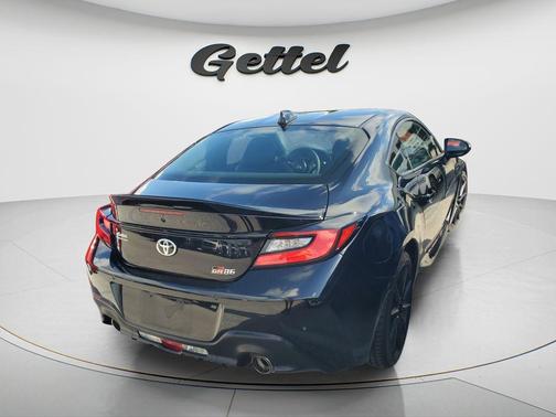 Raven 2024 Toyota GR86 Premium