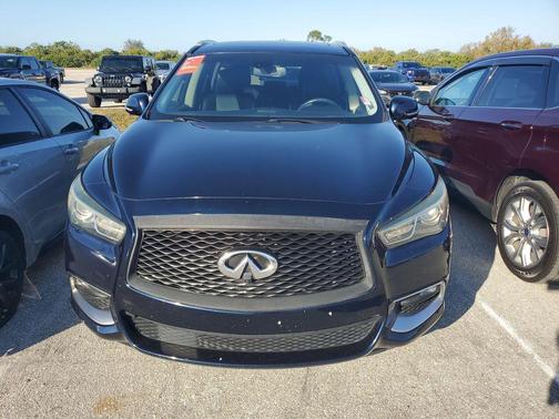 2016 INFINITI QX60 Base