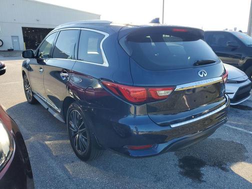 2016 INFINITI QX60 Base