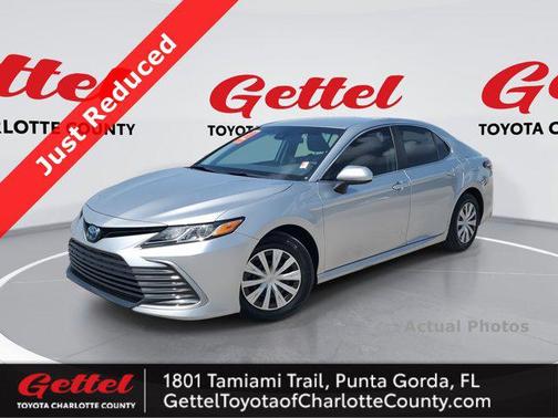 2022 Toyota Camry LE