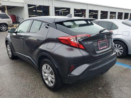 2021 Toyota C-HR LE