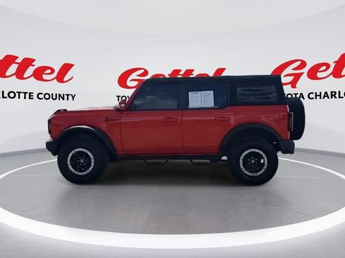 2022 Ford Bronco Outer Banks