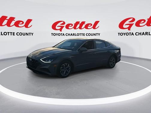 2022 Hyundai SONATA SEL