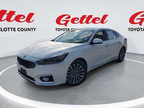 2017 Kia Cadenza Premium