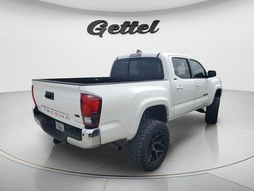 Ice Cap 2023 Toyota Tacoma SR5
