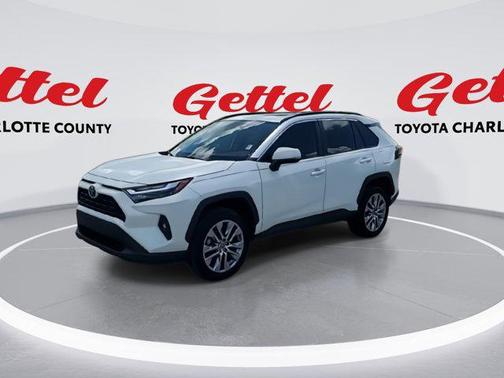 2022 Toyota RAV4 XLE Premium