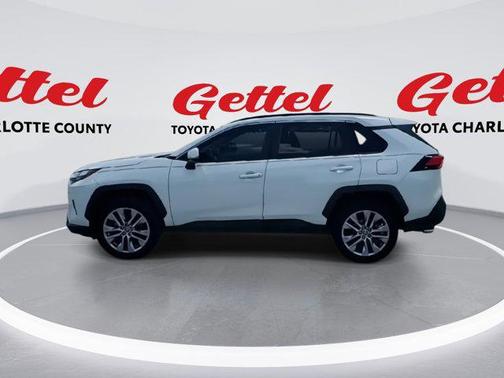 2022 Toyota RAV4 XLE Premium
