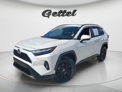 Wind Chill Pearl 2023 Toyota RAV4 Hybrid SE