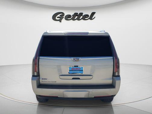Silver Coast Metallic 2017 Cadillac Escalade Luxury