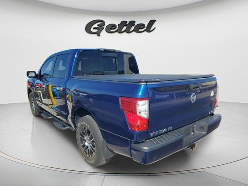 2021 Nissan Titan SV