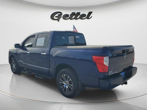 2021 Nissan Titan SV