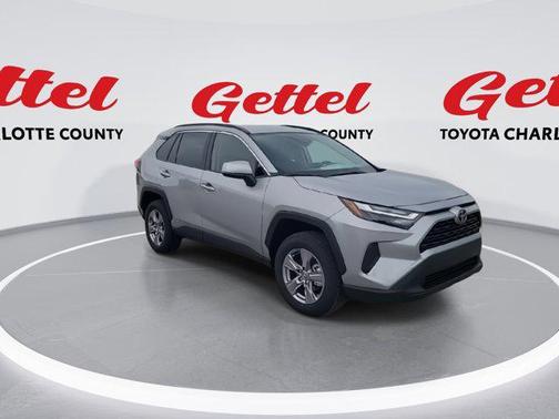 2025 Toyota RAV4 Hybrid SE