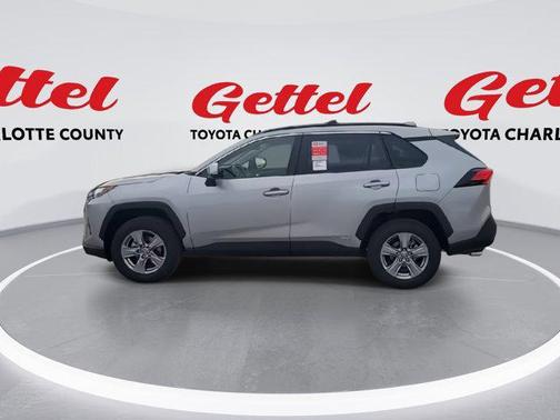 2025 Toyota RAV4 Hybrid SE