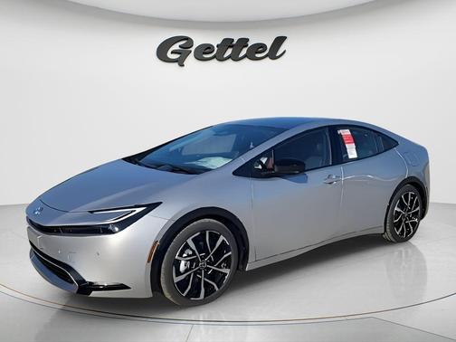 Cutting Edge 2026 Toyota Prius Plug-In Hybrid XSE Premium