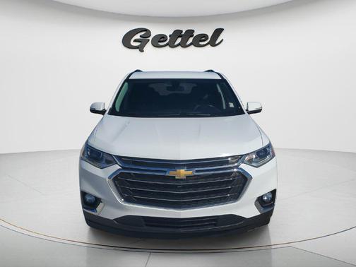 Summit White 2021 Chevrolet Traverse LT Cloth