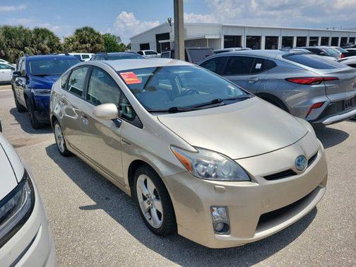 2010 Toyota Prius V