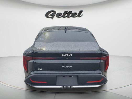Aurora Black Pearl 2025 Kia K4 EX