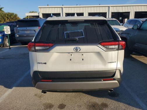 2023 Toyota RAV4 Limited