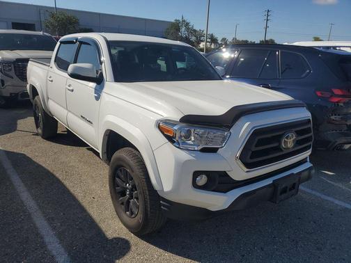 2022 Toyota Tacoma SR5