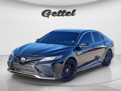 Midnight Black Metallic 2021 Toyota Camry XSE