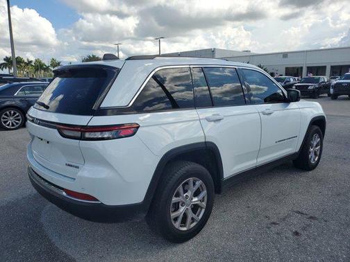 2022 Jeep Grand Cherokee Limited