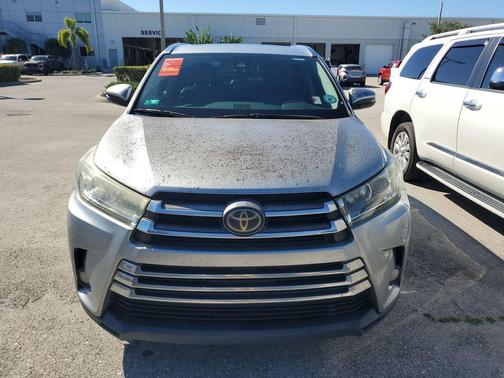 2017 Toyota Highlander Limited