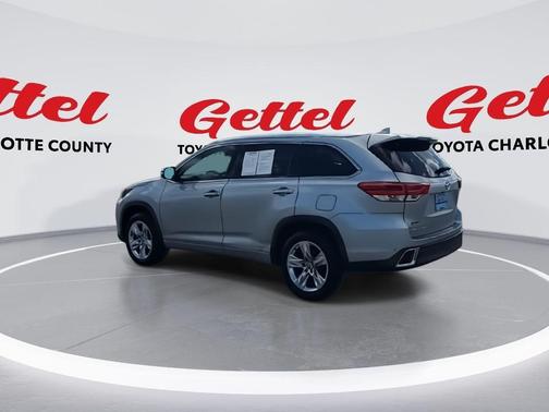 2017 Toyota Highlander Limited