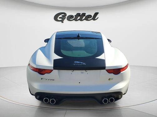 2015 Jaguar F-TYPE R