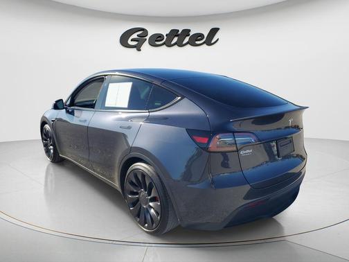 2024 Tesla Model Y Performance Dual Motor All-Wheel Drive