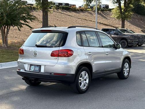 2016 Volkswagen Tiguan S