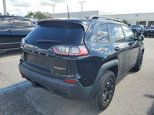 2021 Jeep Cherokee Trailhawk