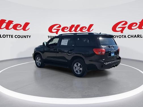 2017 Toyota Sequoia SR5