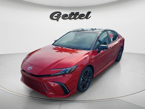 Supersonic Red w/Midnight Black Metallic Roof 2026 Toyota Camry XSE