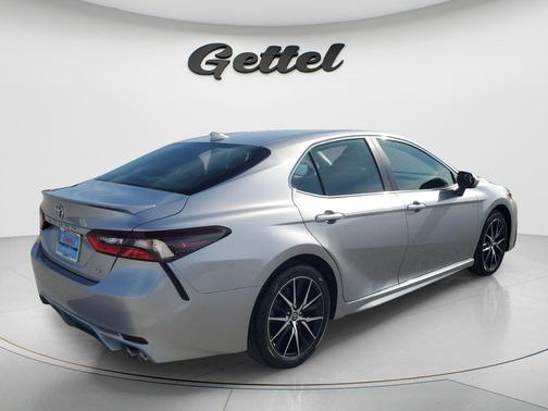 Celestial Silver Metallic 2024 Toyota Camry SE