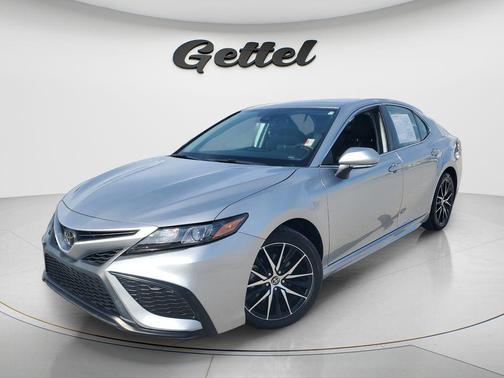 Celestial Silver Metallic 2024 Toyota Camry SE