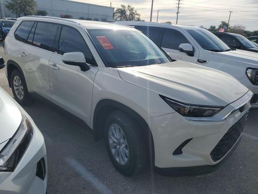 2024 Toyota Grand Highlander XLE
