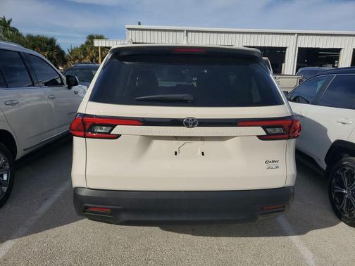 2024 Toyota Grand Highlander XLE