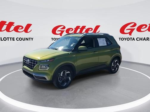 2024 Hyundai VENUE SEL