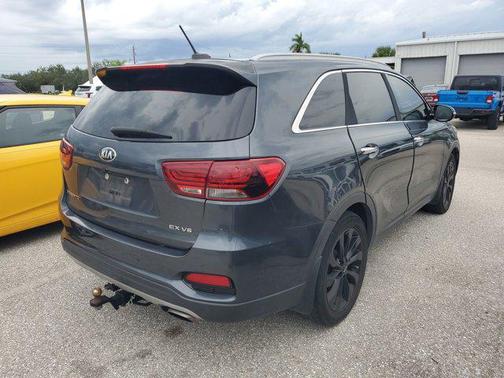 2020 Kia Sorento EX