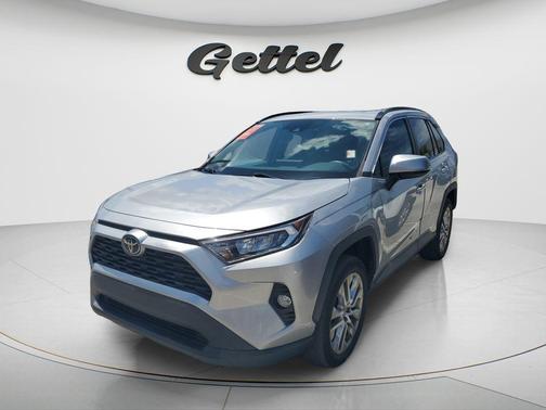 Silver Sky Metallic 2021 Toyota RAV4 XLE Premium