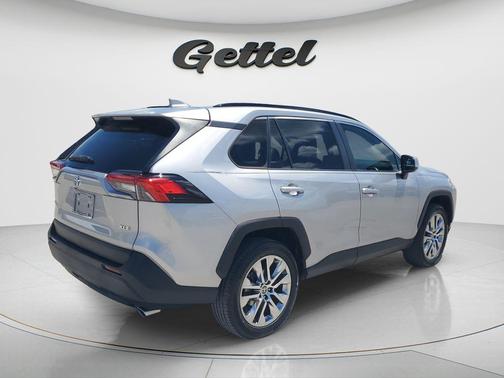 Silver Sky Metallic 2021 Toyota RAV4 XLE Premium