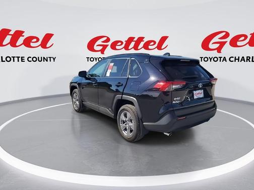 2025 Toyota RAV4 Hybrid SE