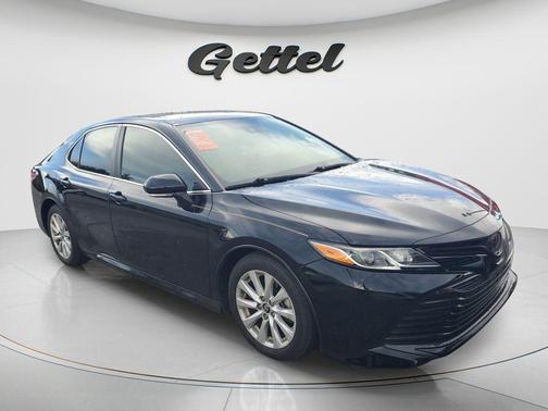Midnight Black Metallic 2019 Toyota Camry LE