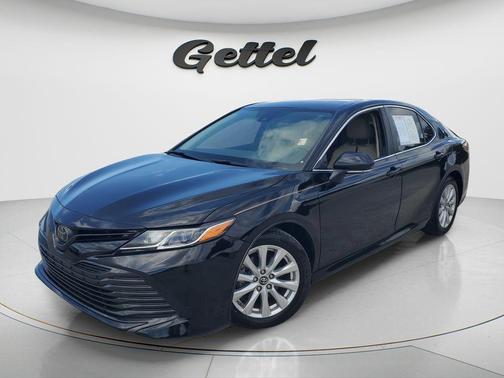 Midnight Black Metallic 2019 Toyota Camry LE