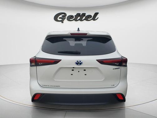 2024 Toyota Highlander Hybrid LE