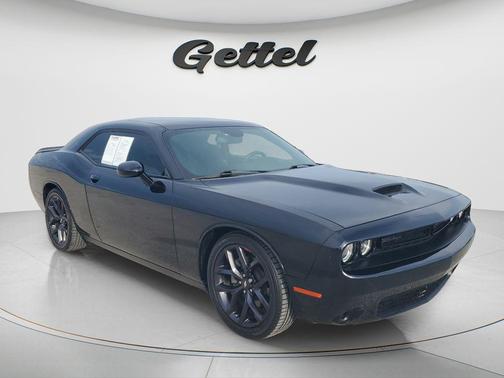 Pitch Black Clearcoat 2023 Dodge Challenger GT