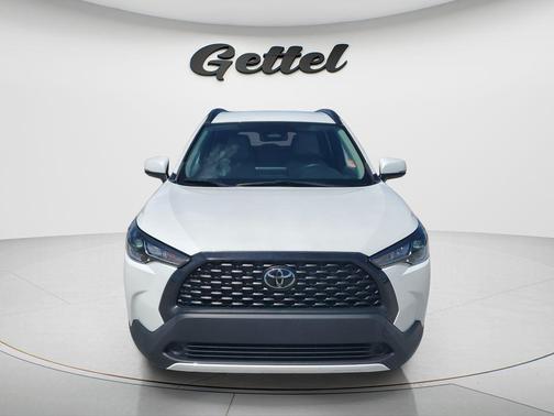 Wind Chill Pearl 2023 Toyota Corolla Cross LE