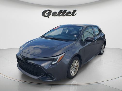 Magnetic Gray Metallic/Midnight Black Metallic 2024 Toyota Corolla SE